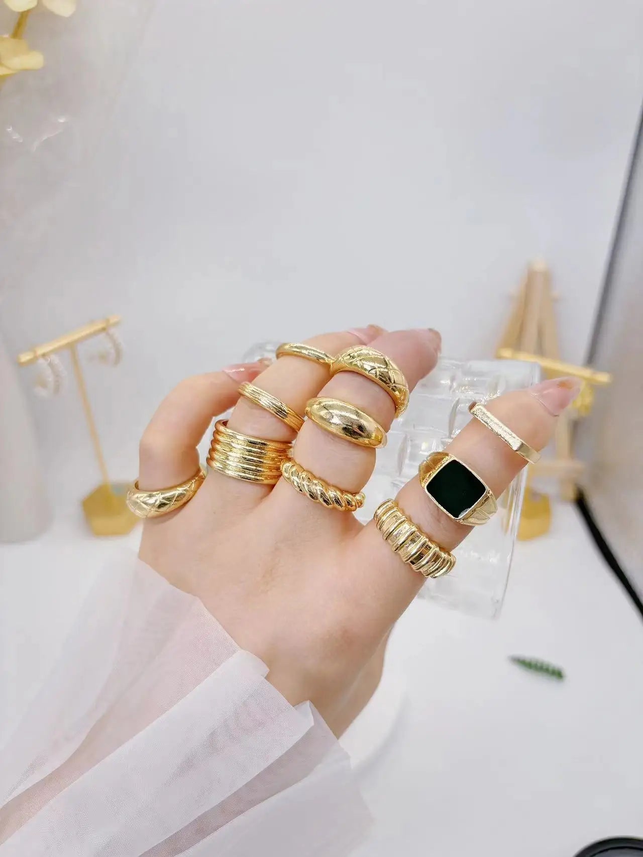 Minimalist Punk Ring Set (10-Pack) | Glossy Stackable Bands + Chain Ring (Unisex)